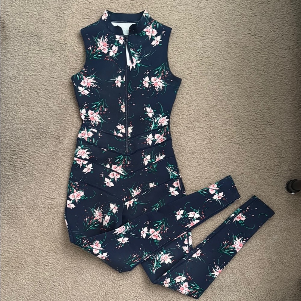 Sadie sleeveless